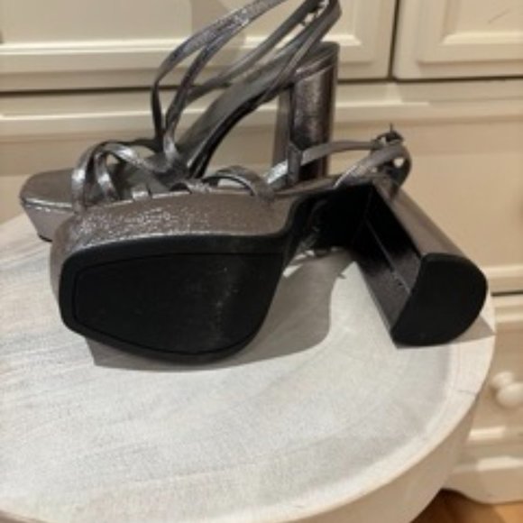Size 6 GBG silver disco platform heels - Picture 2 of 4
